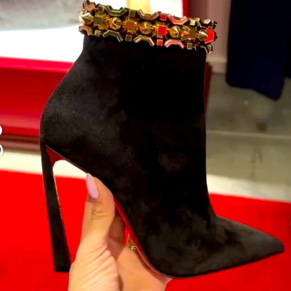 Christian Louboutin Shoes - Christian Louboutin